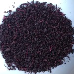 Yukari: Getrocknete und pulverisierte, rote Shiso-Blätter nach dem Einmachen von Umé Boshi