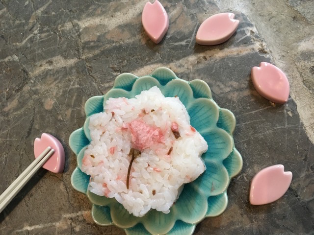 Kirschblüten zum Essen: Sakura Gohan